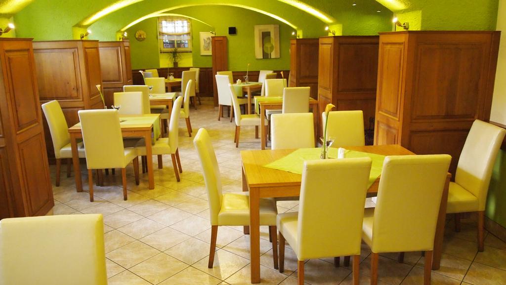Pension Habermannova Vila Bludov  Extérieur photo